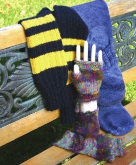 handwarmer_scarves.pdf-1main.jpg