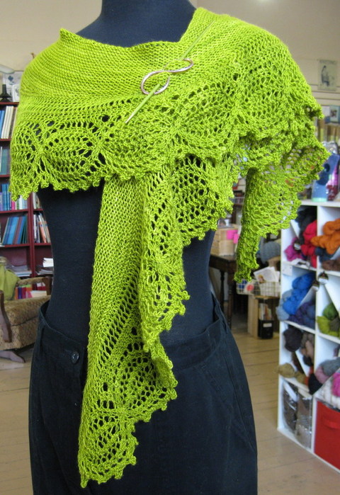 Amalia_Small_Green_IMG_1520.jpg