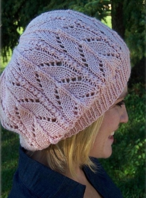 YarnThing_Bashful_Hat_layout_v1.1.pdf-1main.jpg