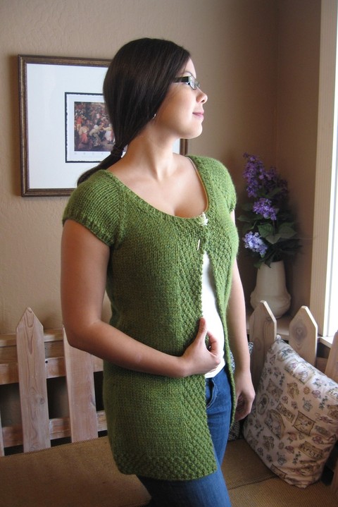 104_cap_sleeve_vest.jpg