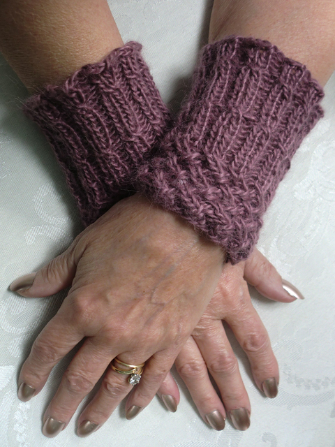 pf1-hands.jpg
