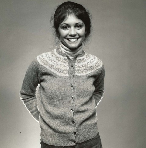 Straker_MacAuslanCardigan_777-C.pdf-2main.jpg