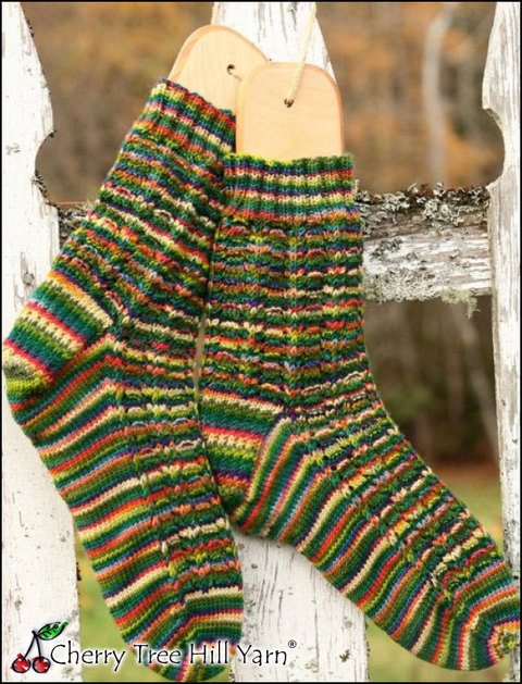 cth-317-garden-socks.jpg