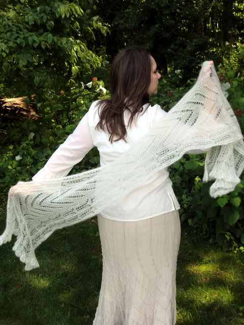 pf1-white-swan.jpg