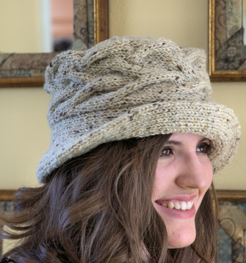 hatz-oat-molly-front.jpg