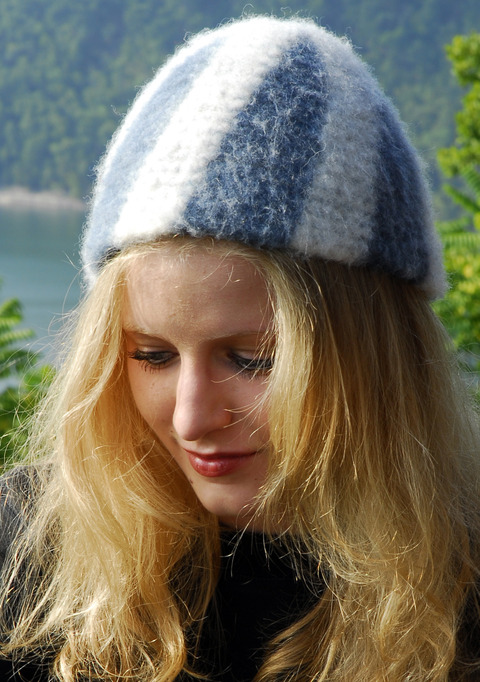 FeltedTapestryHatRight.jpg